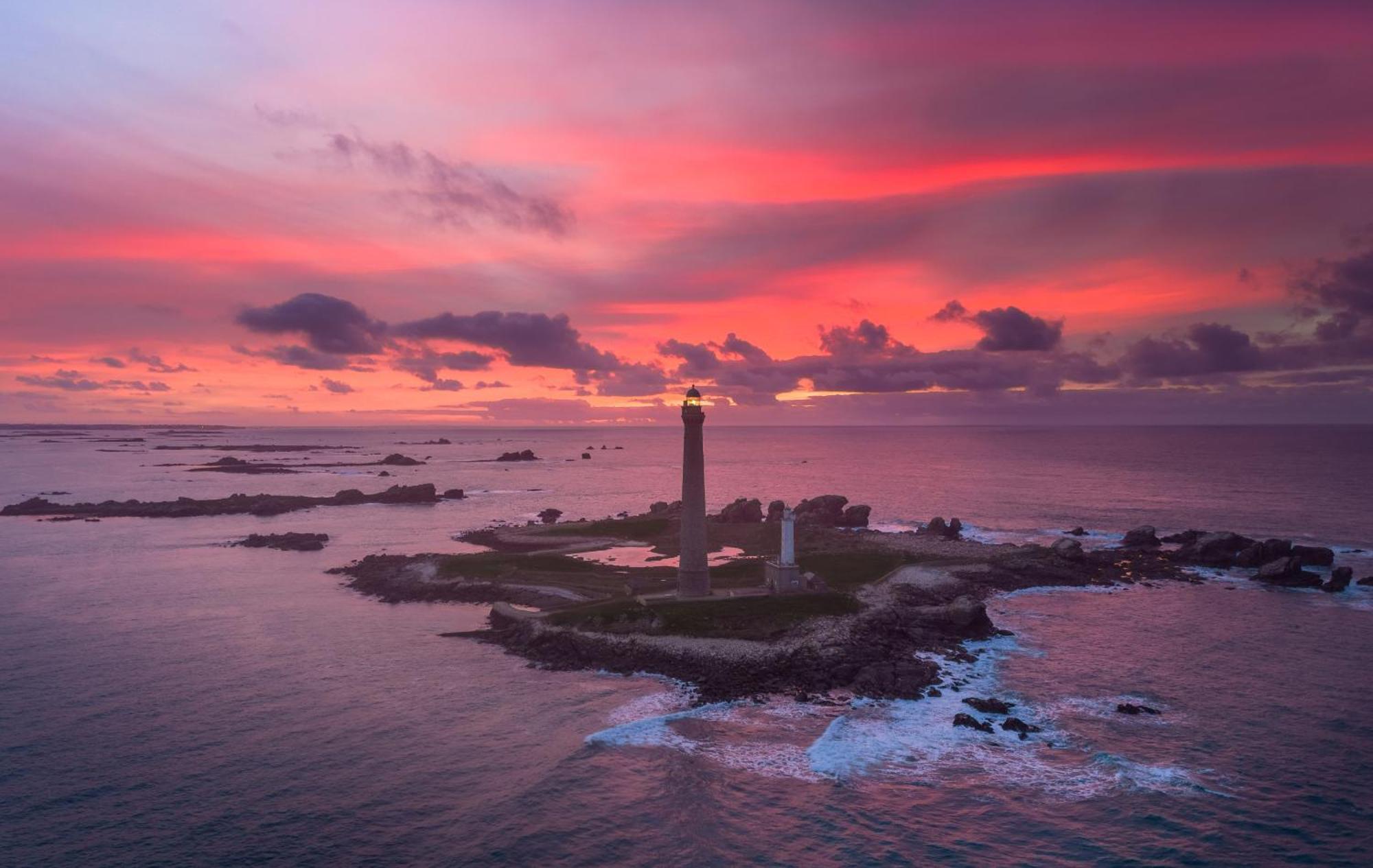 Gwel Ar Mor - Jolie Maison De Charme Renovee Proche Du Port Lanildut Esterno foto