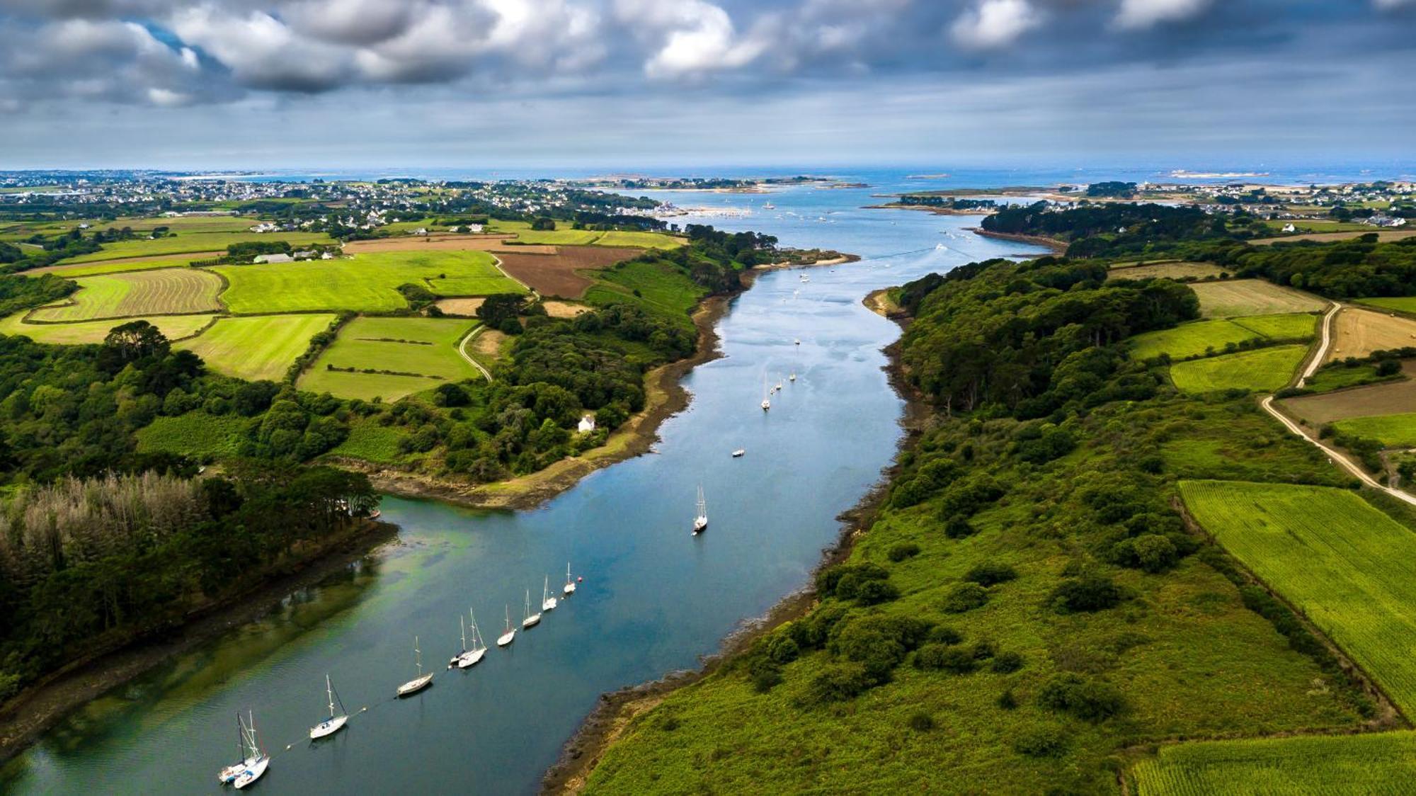 Gwel Ar Mor - Jolie Maison De Charme Renovee Proche Du Port Lanildut Esterno foto